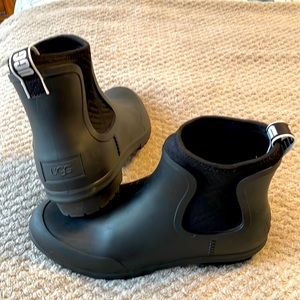 *New In Box* Ugg Black Rubber Boots